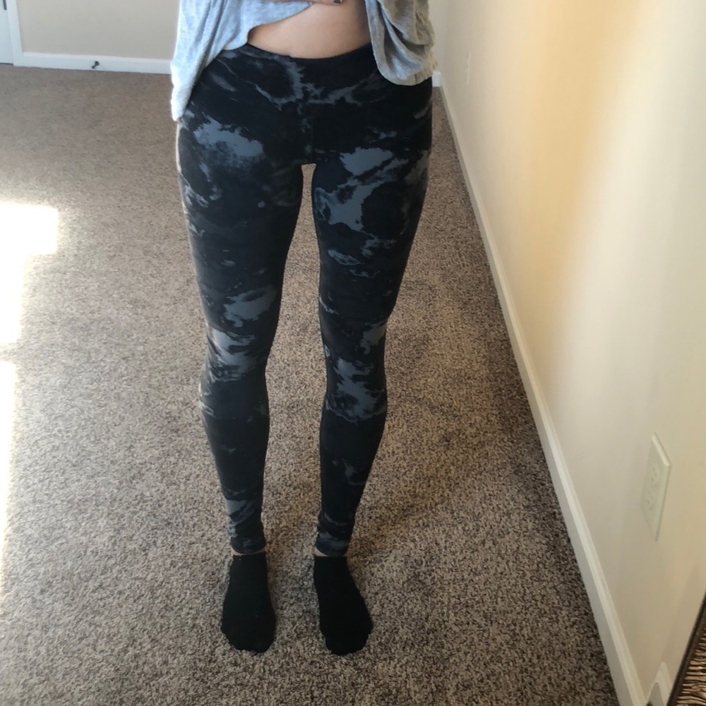 Alo Airbrush Leggings Size Small